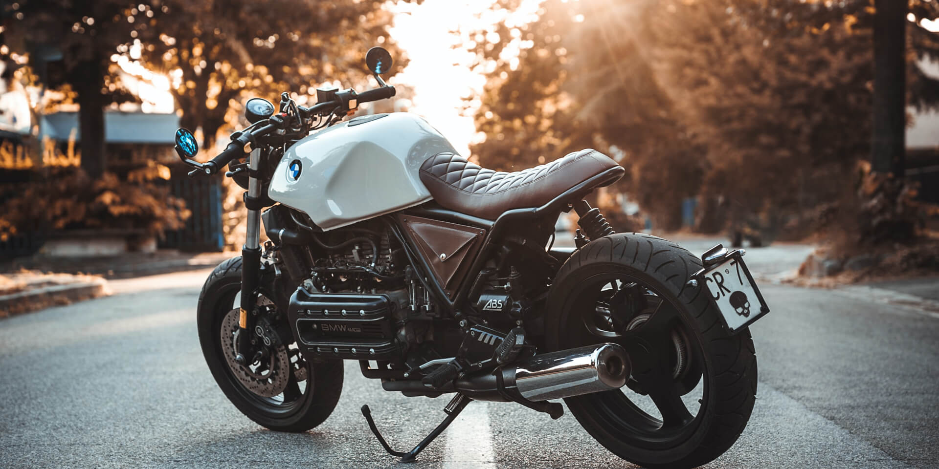 custom bike builder hero section bg